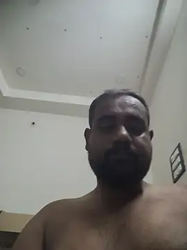 Soumik94: διαδικτυακό σόου στην κάμερα