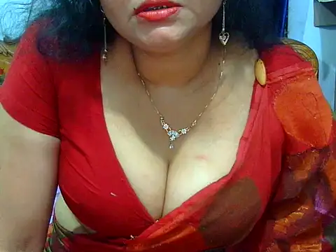Show de Horny_Doll24 na webcam