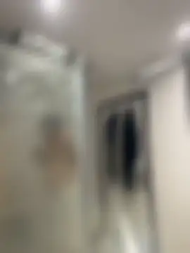 Pokazy przed kamerką – 1jonh3