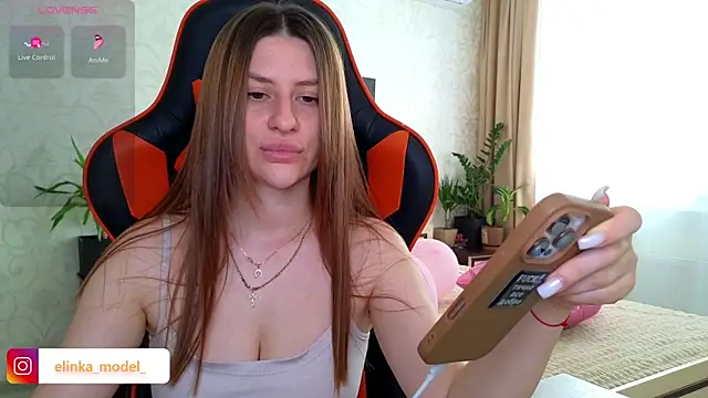 Živý XXX chat Elishka_