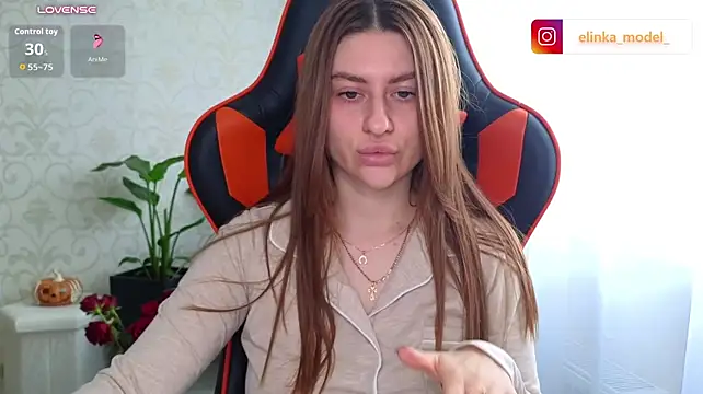 Elishka_ – Kamerová šou