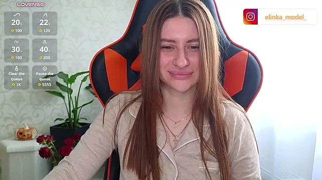 Elishka_ Show Webcam