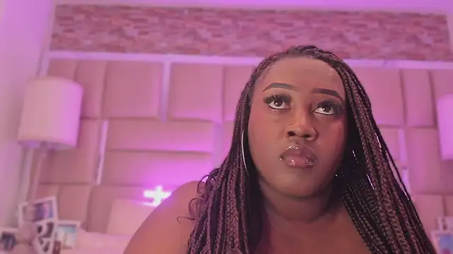 Chat XXX Live ShaniaBrownn
