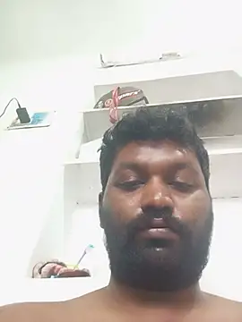 Pertunjukan Kamera Web aravin654321