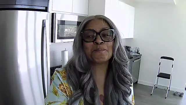 MSweetLindaParks' Webcam Show