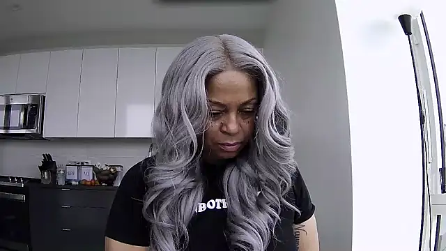 MSweetLindaParks' Webcam Show