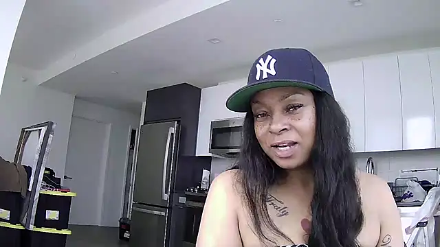 MSweetLindaParks' Webcam Show
