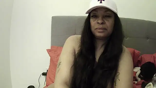 הופעת וובקאם של MSweetLindaParks