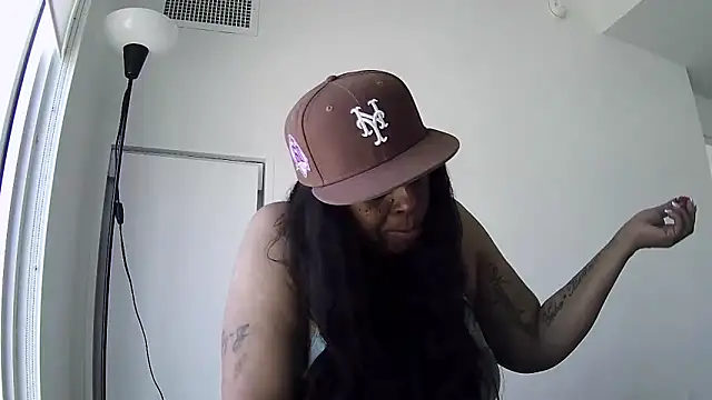 MSweetLindaParks Show in webcam