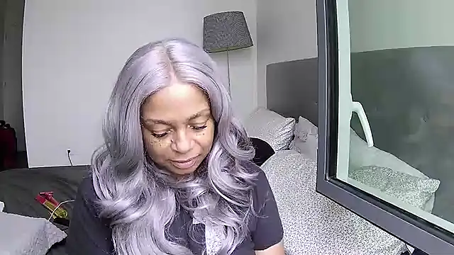 הופעת וובקאם של MSweetLindaParks