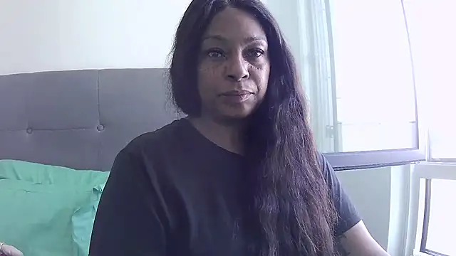 הופעת וובקאם של MSweetLindaParks
