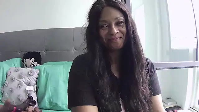 MSweetLindaParks Webcam-Show