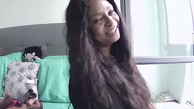 MSweetLindaParks Show Webcam