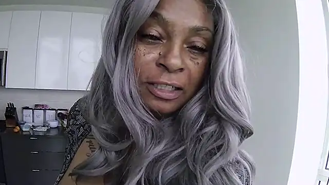 MSweetLindaParks Шоу с уебкамера