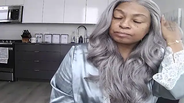 MSweetLindaParks Шоу с уебкамера