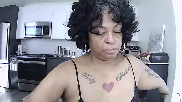 MSweetLindaParks' Webcam Show