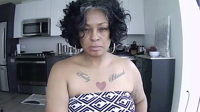 MSweetLindaParks' Webcam Show