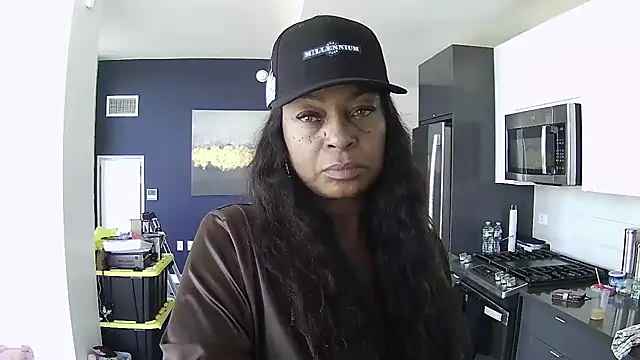 Show modela MSweetLindaParks na web-kameri