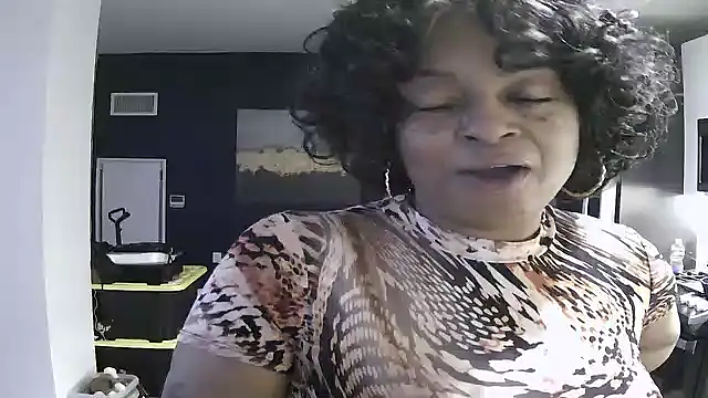 MSweetLindaParks webcam show