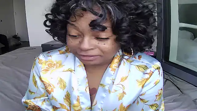 MSweetLindaParks Pertunjukan Webcam