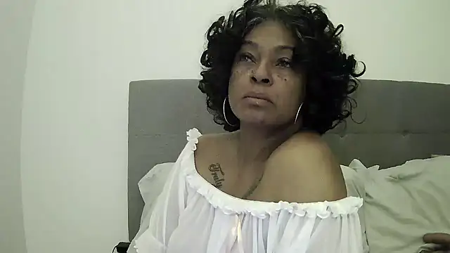 MSweetLindaParks' Webcam Show