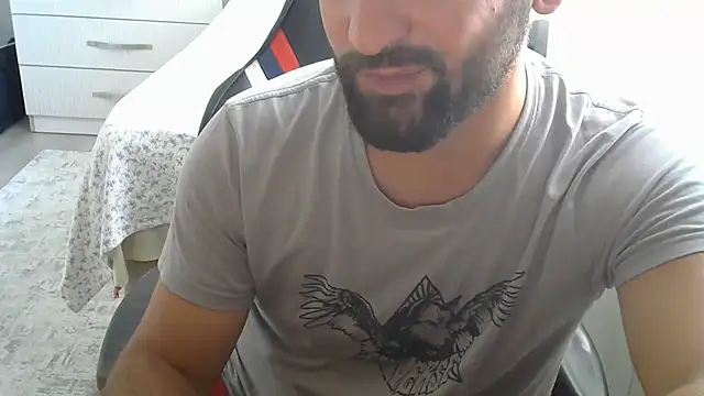 crazybaby5461: διαδικτυακό σόου στην κάμερα