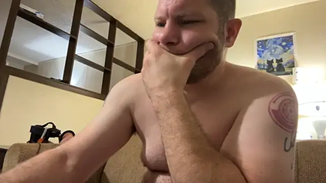 Alwayshard421's Webcam Show