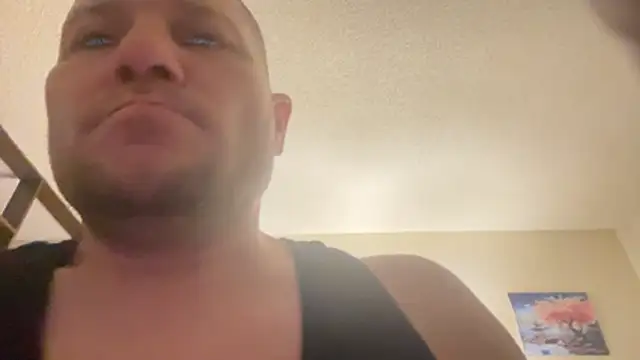 Alwayshard421's Webcam Show