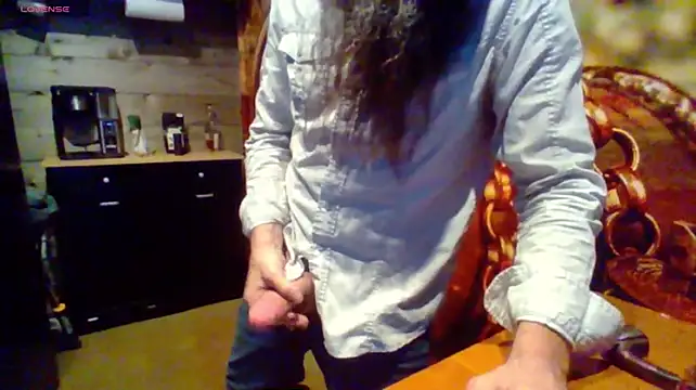 sit-on-my-beard Adlı Modelin Web Kamerası Şovu