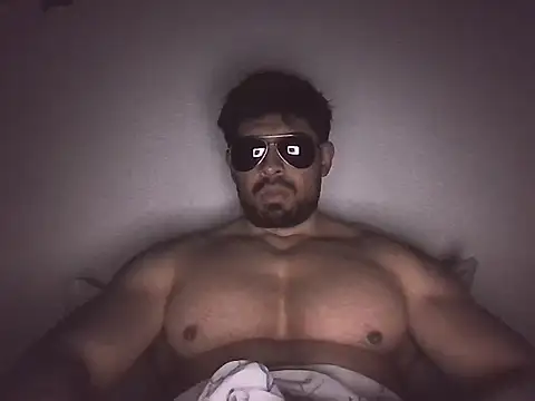 marcus002001 Шоу с уебкамера