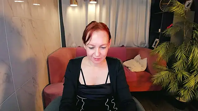 צ'אט XXX בשידור חי של NikaGentle