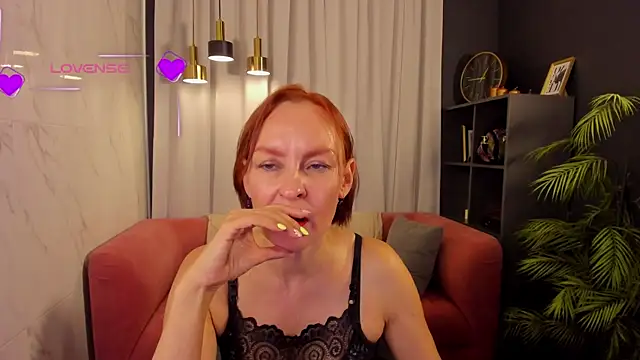 NikaGentle's Webcam Show