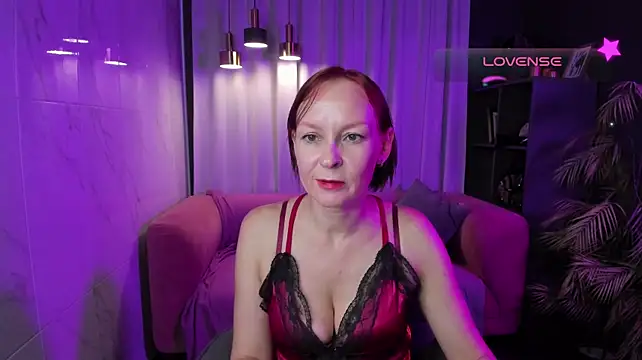 NikaGentle webcam show