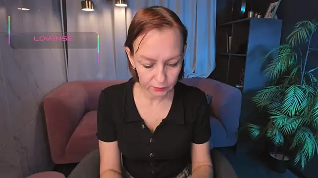 Chat +18 de NikaGentle ao vivo