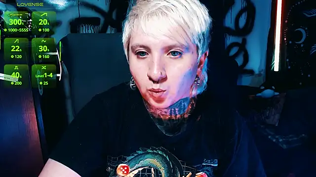 Marieblueeyes Show in webcam