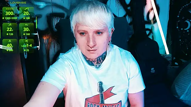 Marieblueeyes Show in webcam