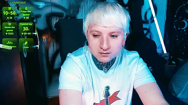 Marieblueeyes' Webcam Show