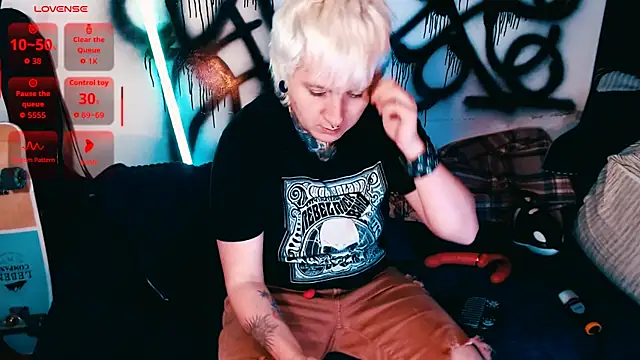 Marieblueeyes' Webcam Show