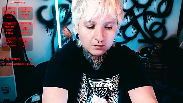 Marieblueeyes' Webcam Show