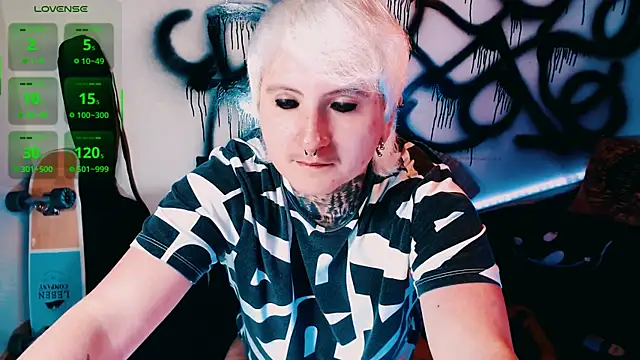 Marieblueeyesのウェブカメラショー