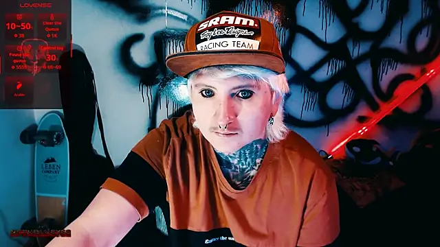 הופעת וובקאם של Marieblueeyes