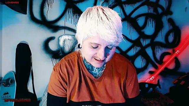 Show modela Marieblueeyes na web-kameri