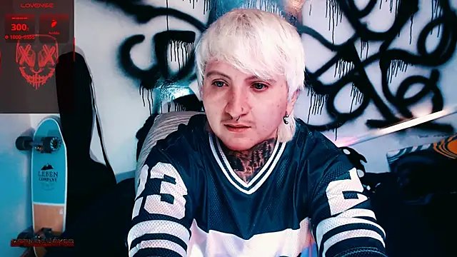 Marieblueeyes webkamerás műsora