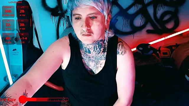 Pokazy przed kamerką – Marieblueeyes