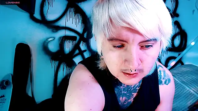 Show modela Marieblueeyes na web-kameri