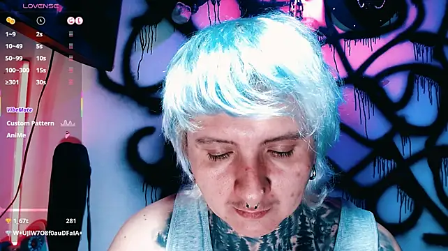 Show modela Marieblueeyes na web-kameri