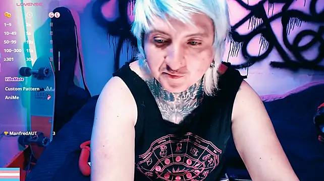 Marieblueeyes webkamerás műsora