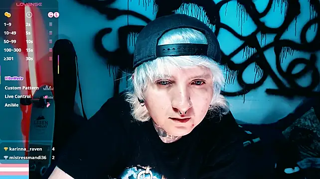 Marieblueeyesのウェブカメラショー