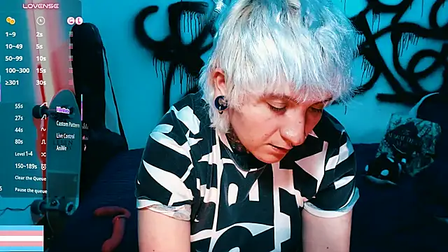 Marieblueeyes' Webcam Show