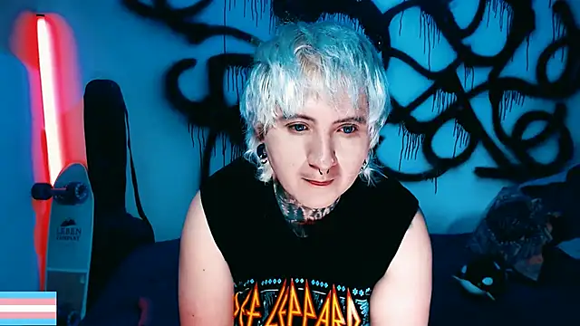 הופעת וובקאם של Marieblueeyes